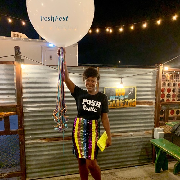 ๐Hey Iโm Keni๐ LIKE THIS TO BOOKMARK MY CLOSET! - Picture 2 of 8